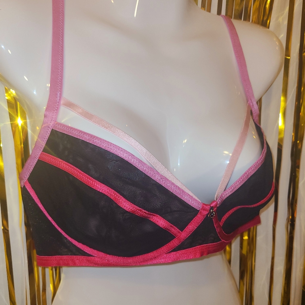 Sofia Vergara Bra 36D Black Mesh Pink Straps